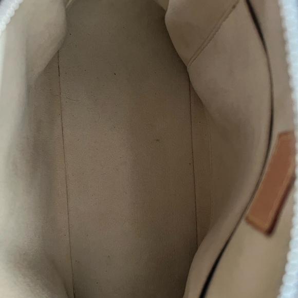 Louis Vuitton Manhattan PM, Authentic - Picture 16 of 16